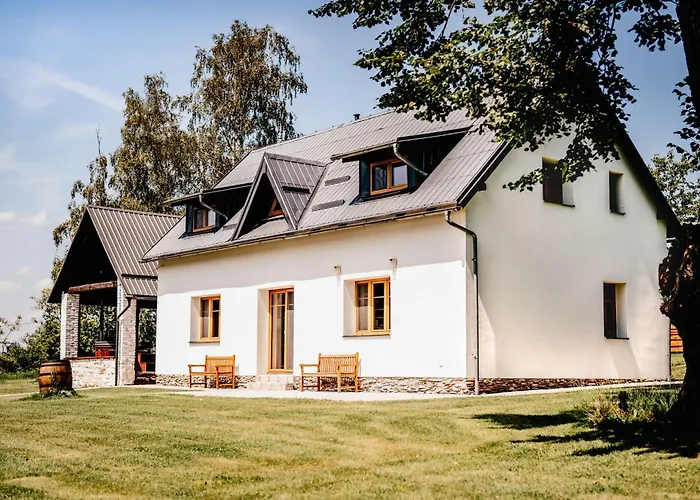 Nebesky 81 Villa